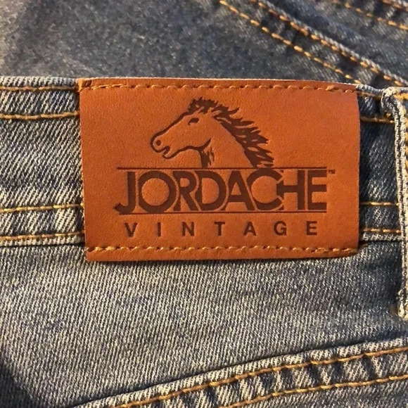 Jordache Farrah Crop Flare Mdwash Size 27 - Picture 8 of 10